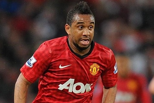 Anderson dam dong doi chay mau mieng hinh anh