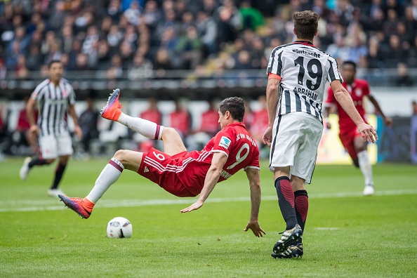 tran Frankfurt vs Bayern Munich anh 12