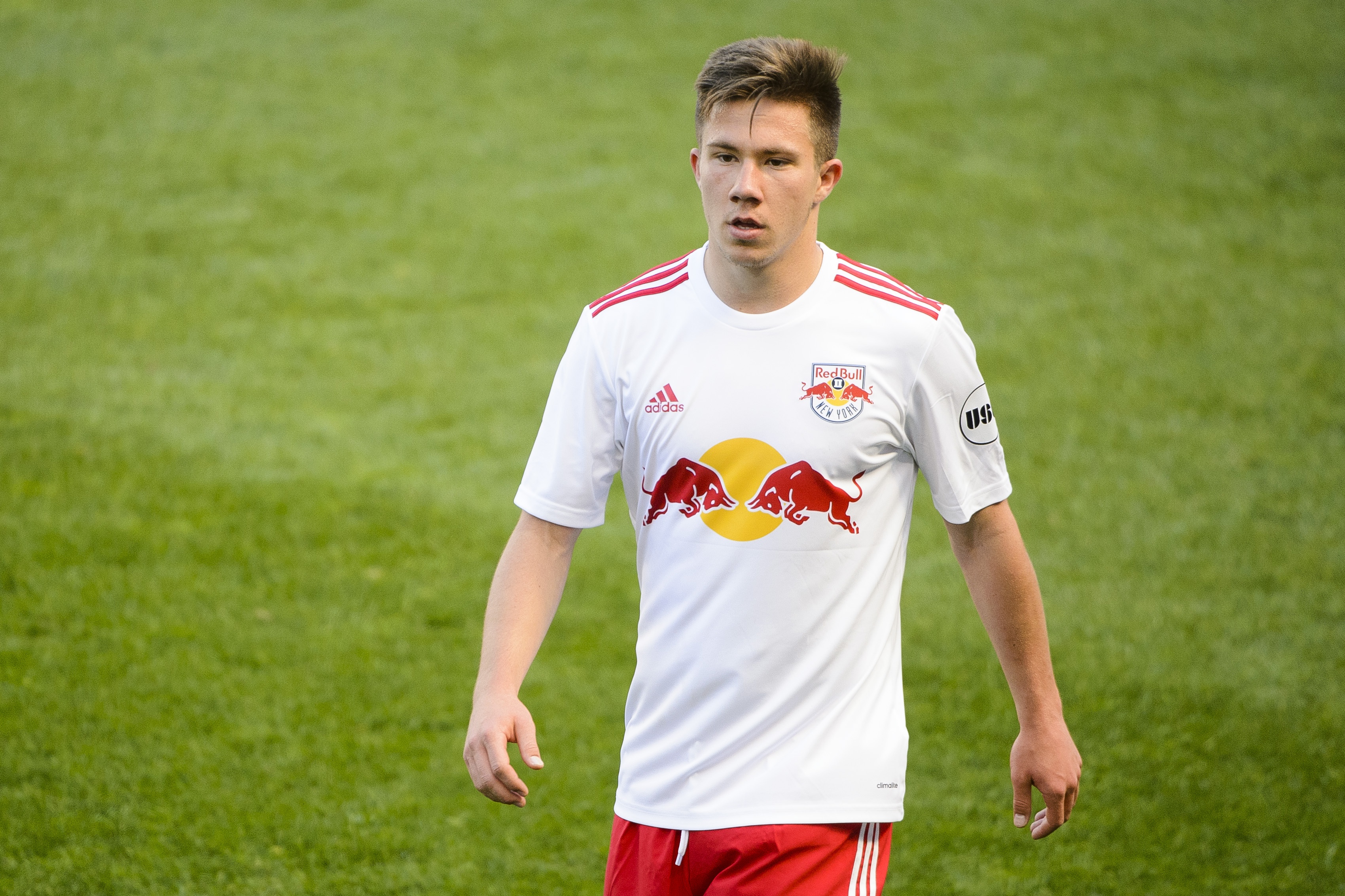 Messi chon 10 tai nang tre hay nhat anh 5