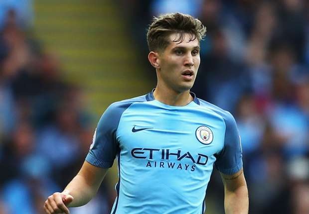 John Stones: ‘Toi khong so Messi’ hinh anh