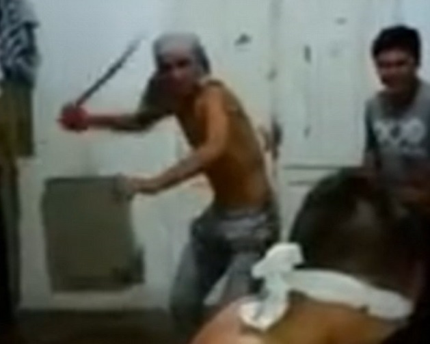 Tan binh bi dong doi tra tan bang roi hinh anh