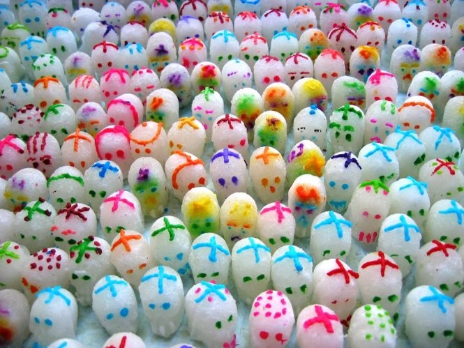 tay dua hoa trang tham du le hoi nguoi chet anh 17