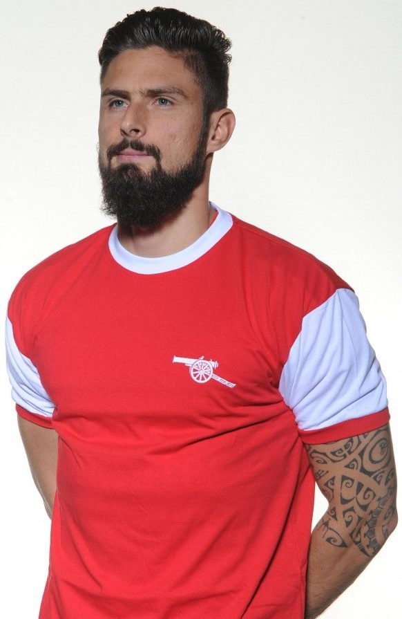 Arsenal mac ao co dien anh 3