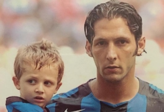 Materazzi dang anh 'bay' cua con trai trong ngay sinh nhat hinh anh