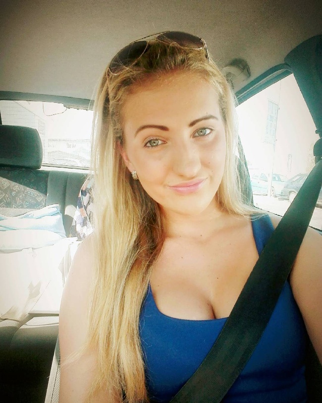 nu trong tai duoc cau thu cau hon anh 5