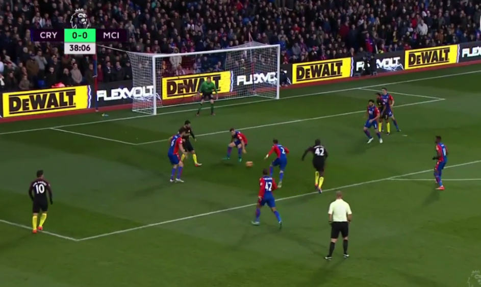 Tran Crystal Palace vs Man City anh 9