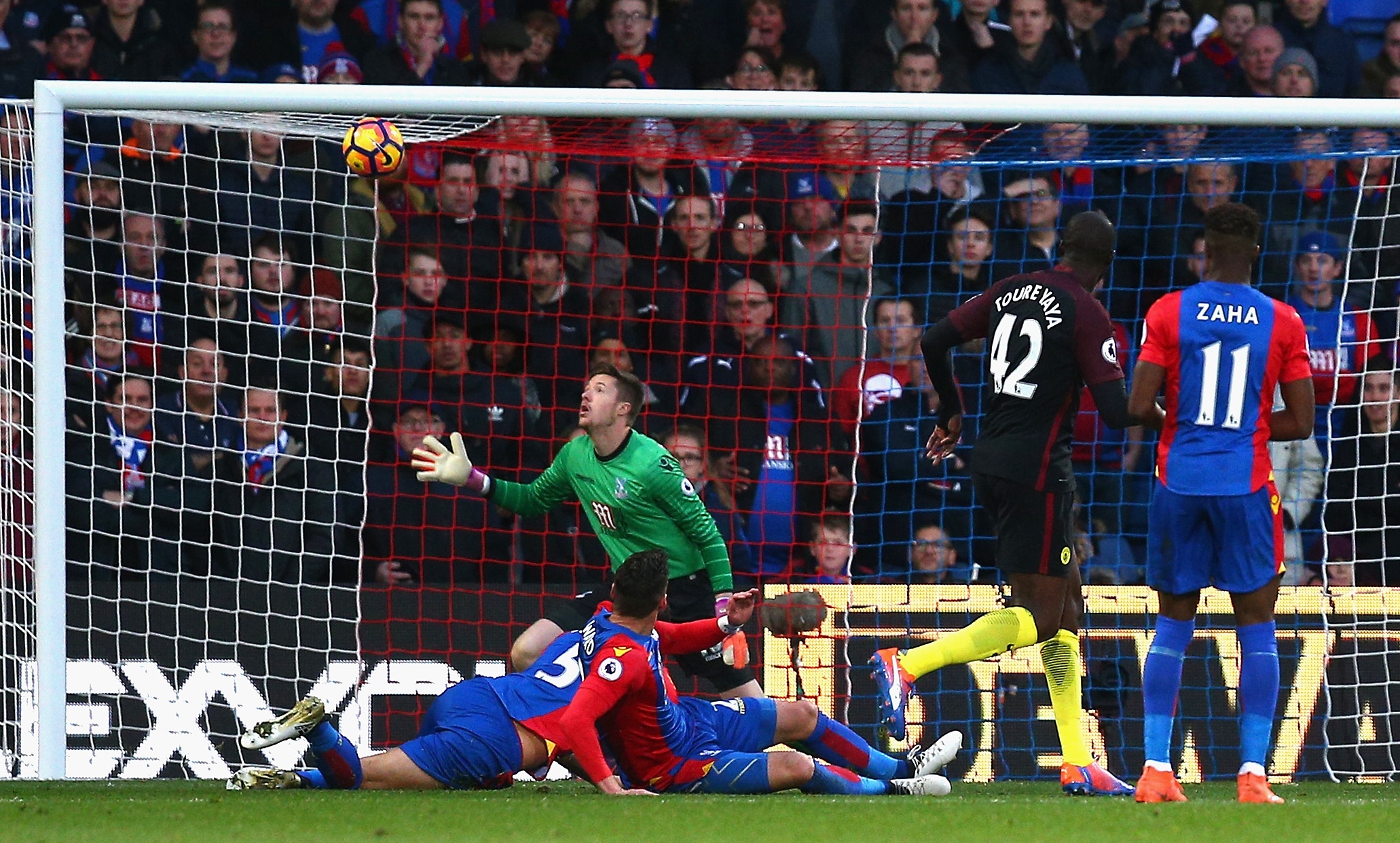 Tran Crystal Palace vs Man City anh 8