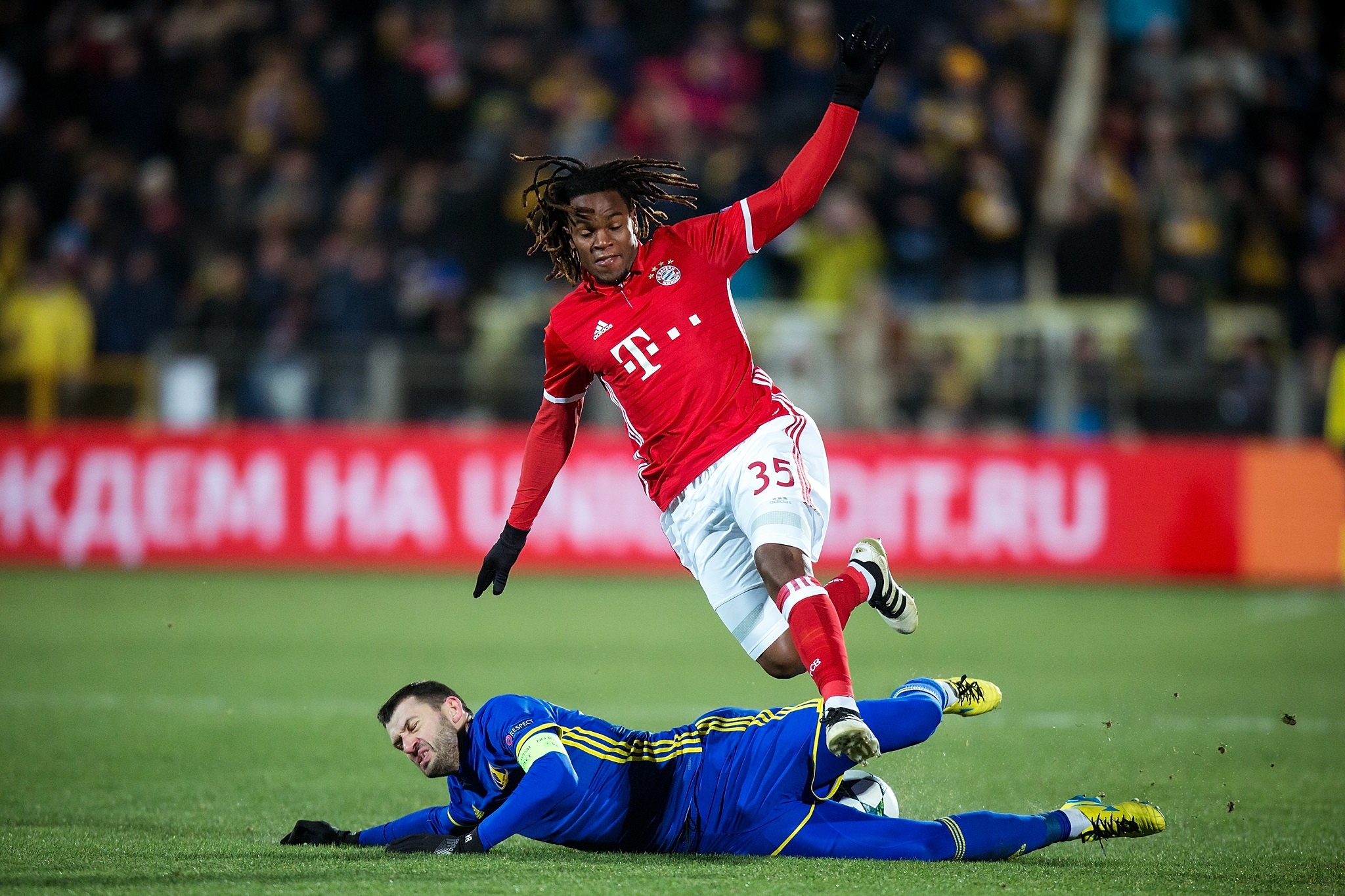 Tran Rostov vs Bayern Munich anh 4