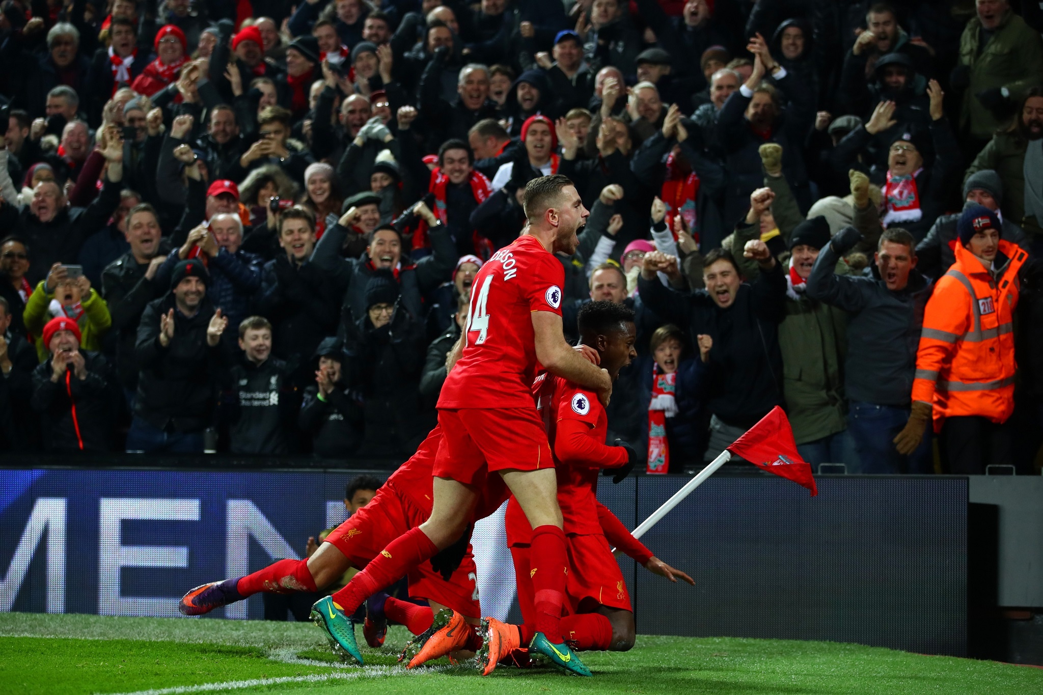 top cac doi ghi ban hang dau anh 11