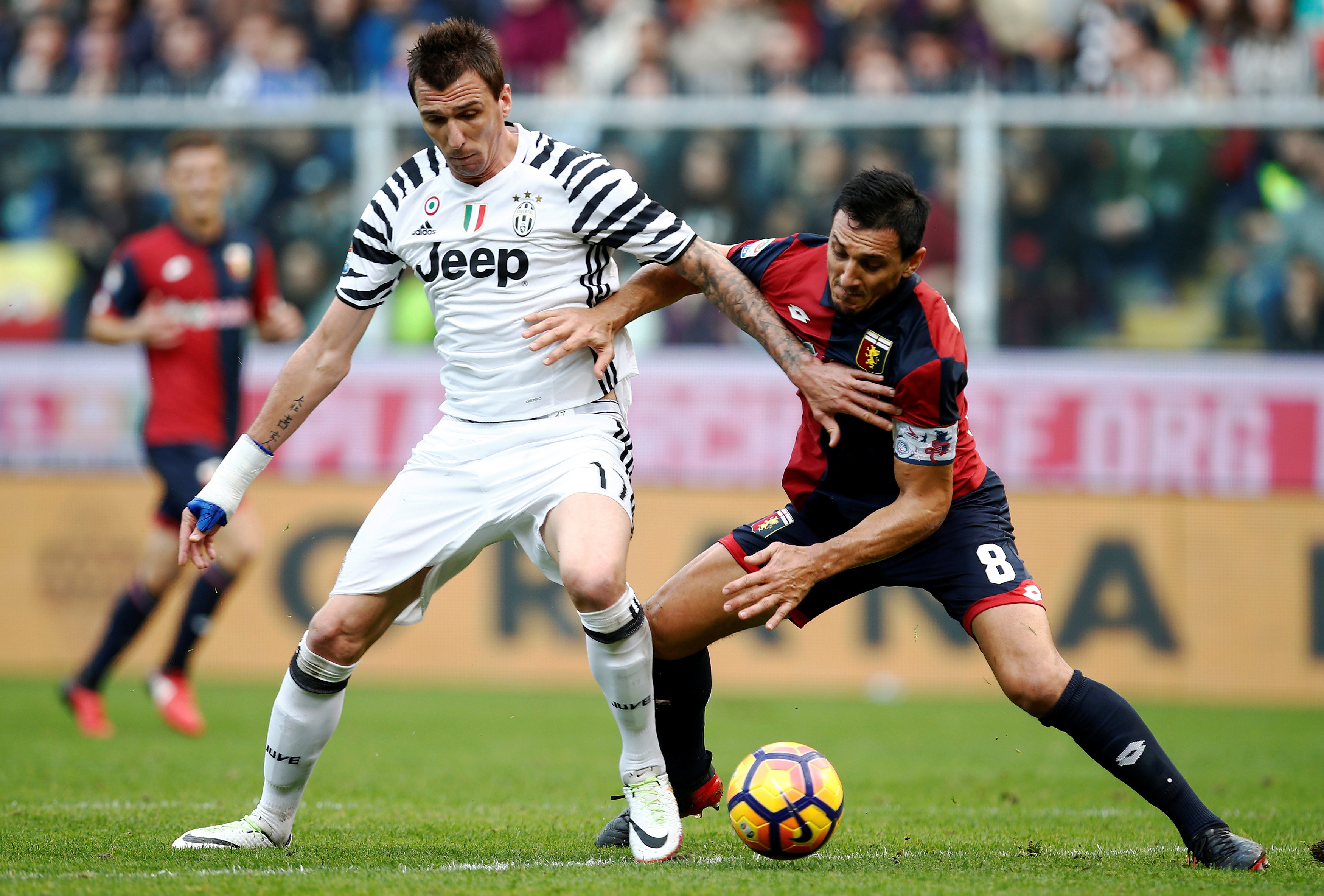 Tran Genoa vs Juventus anh 5