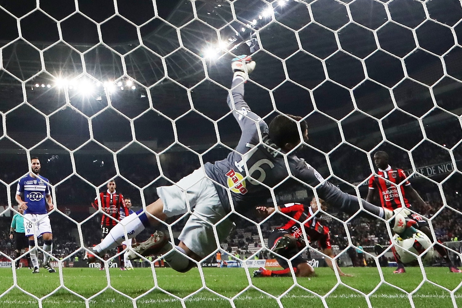 Tran Nice 1-1 Bastia anh 2