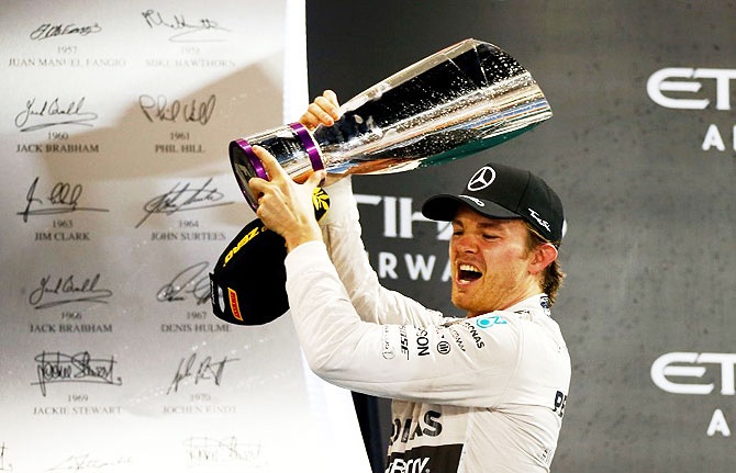 Nico Rosberg quyet dinh soc sau khi vo dich F1 hinh anh
