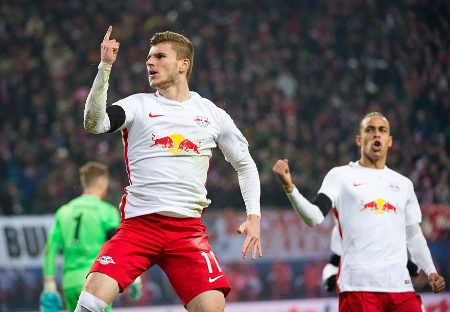Trong tai dan vat vi thoi penalty ‘ma’ cho RB Leipzig hinh anh