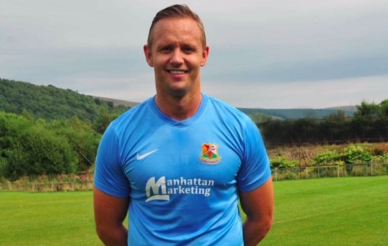 Lao tuong vo buoc giay de da penalty doc dao hinh anh