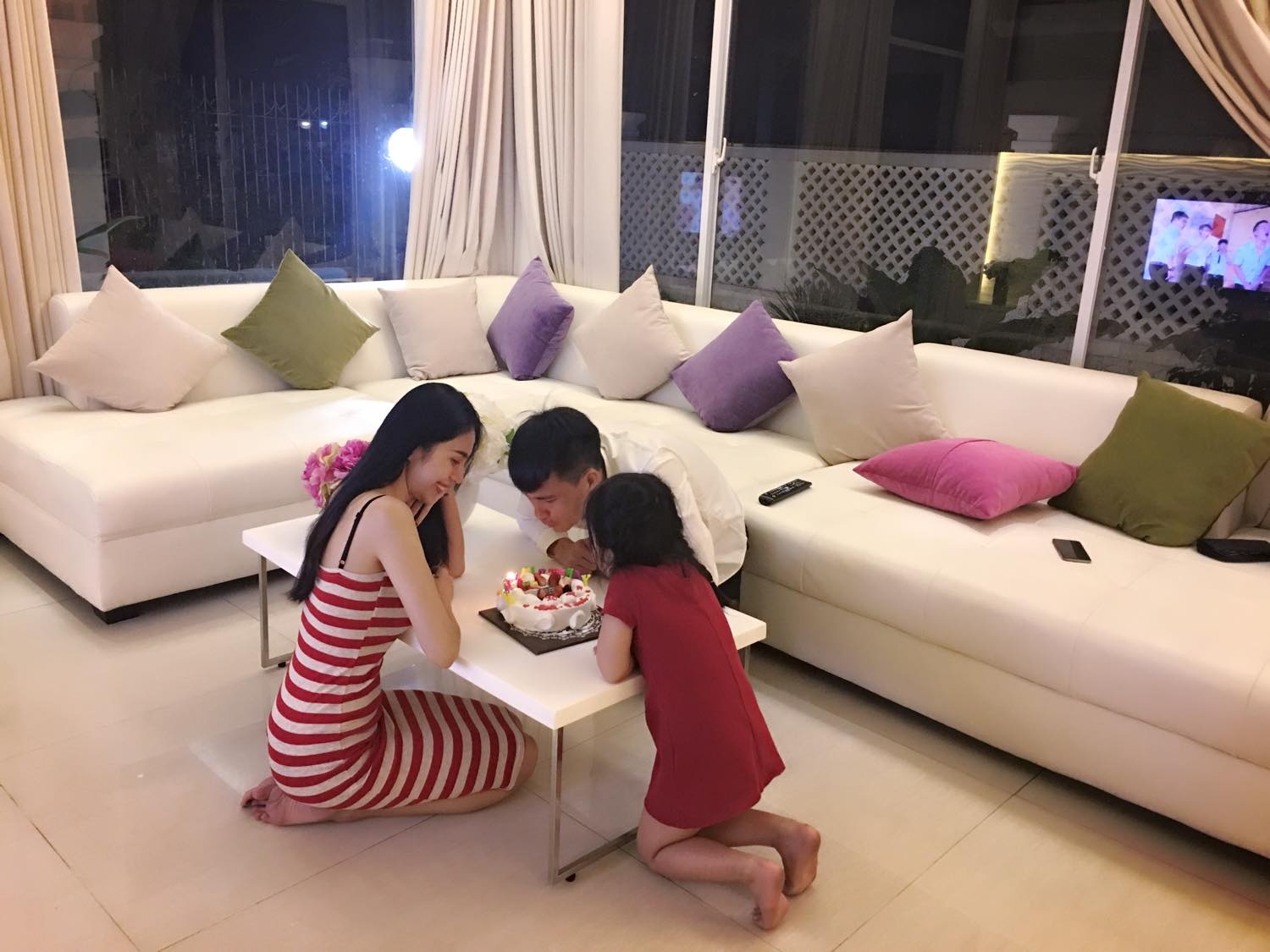 Chan Vathanaka tri ân Công Vinh ảnh 2 Chan Vathanaka tri an Cong Vinh anh 2