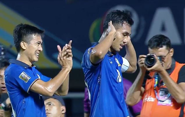 tran Indonesia vs Thai Lan anh 1