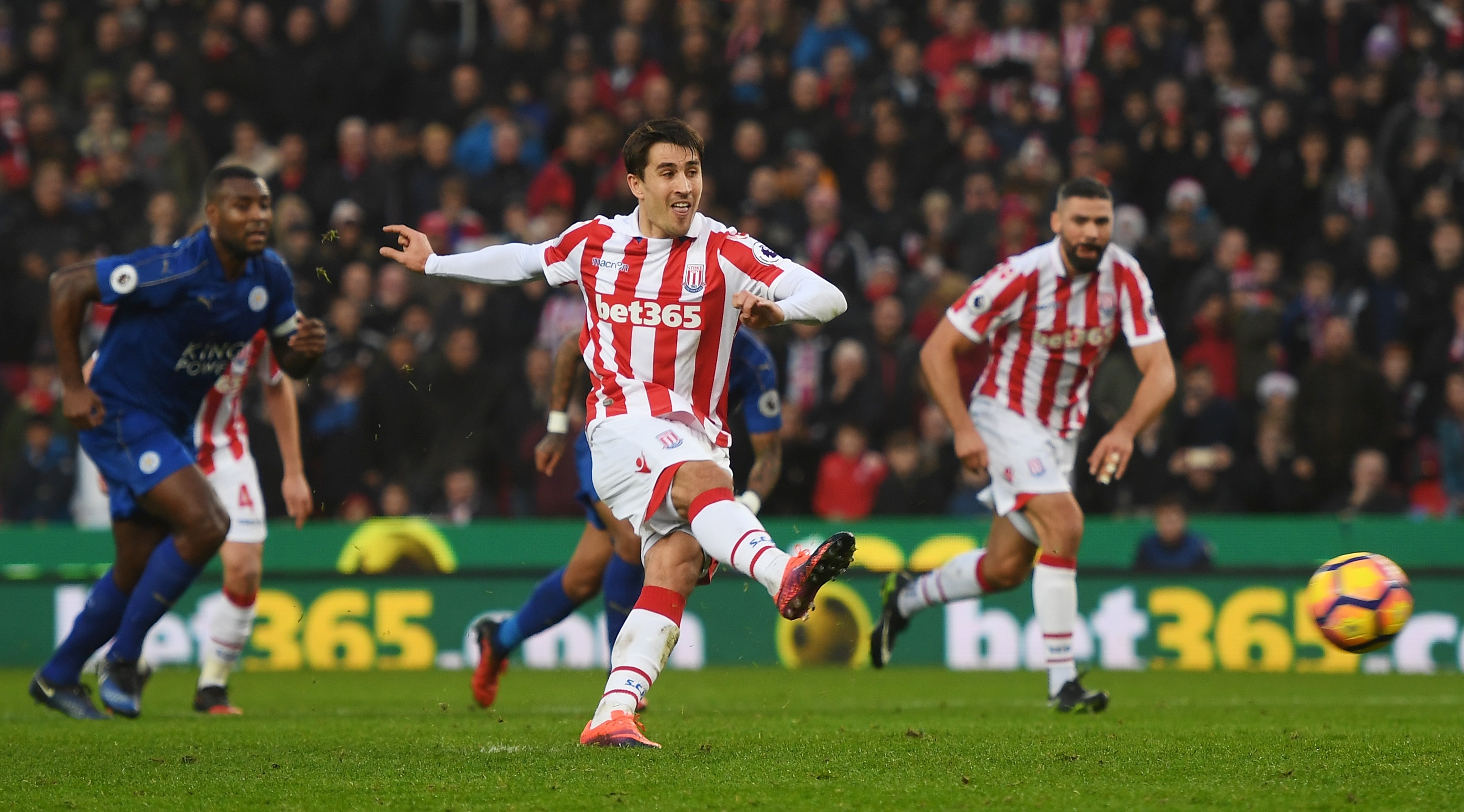 tran Stoke City vs Leicester anh 6