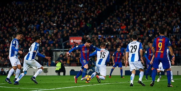 Messi tro ve toc nau anh 9