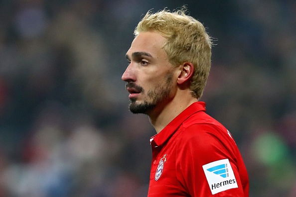 Mats Hummels nhuộm tóc vàng ảnh 4 Mats Hummels nhuom toc vang anh 4