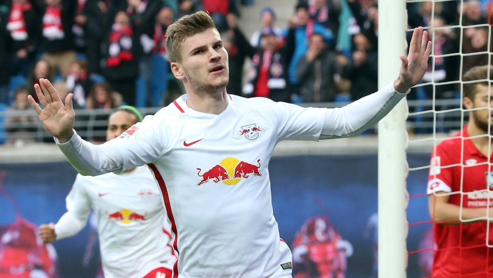 Chu so huu RB Leipzig quyen ru West Ham bang tien bac hinh anh