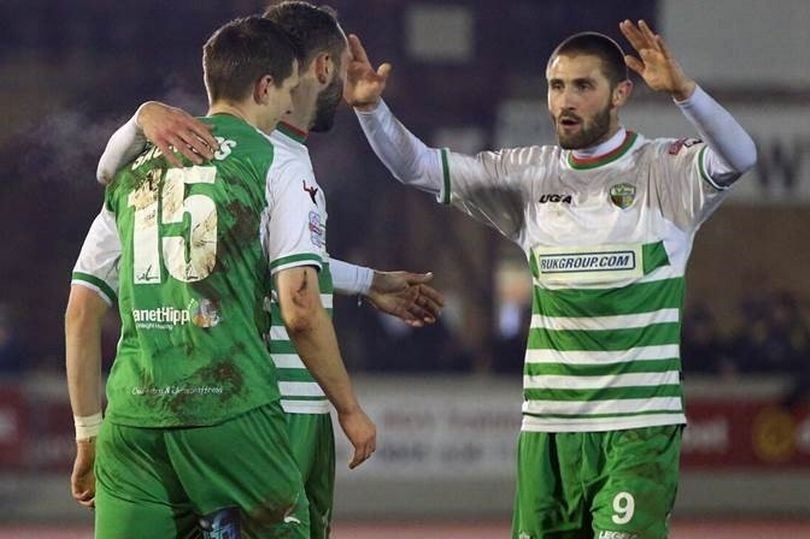 Pha ky luc chuoi thang dai 44 nam anh 1