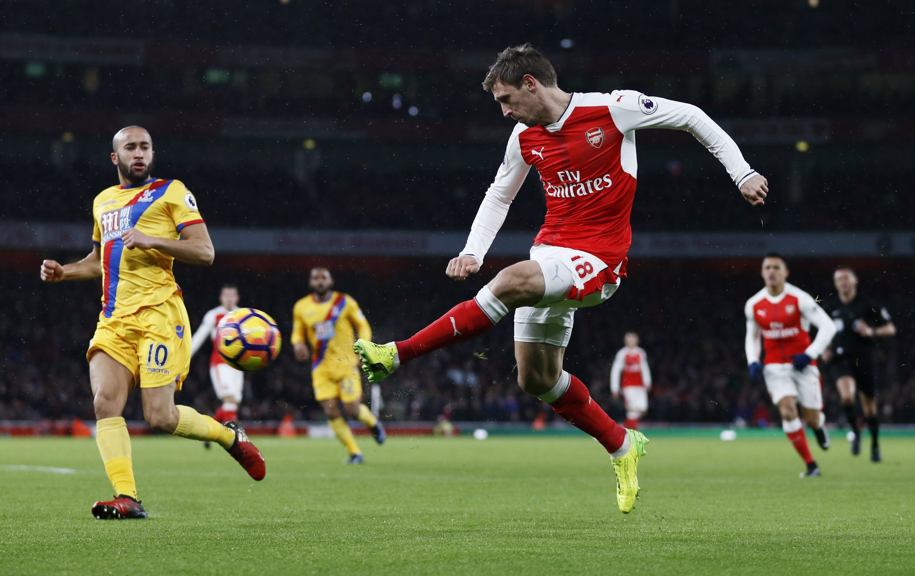 Tran Arsenal vs Crystal Palace anh 2