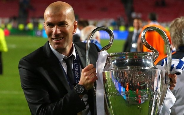 Zidane sap duoc Real Madrid thuong lon hinh anh