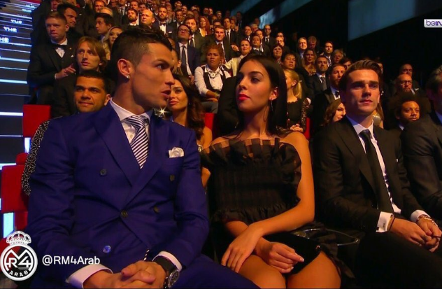 Ronaldo đoạt giải cầu thủ xuất sắc nhất FIFA ảnh 3 Ronaldo doat giai cau thu xuat sac nhat FIFA anh 3