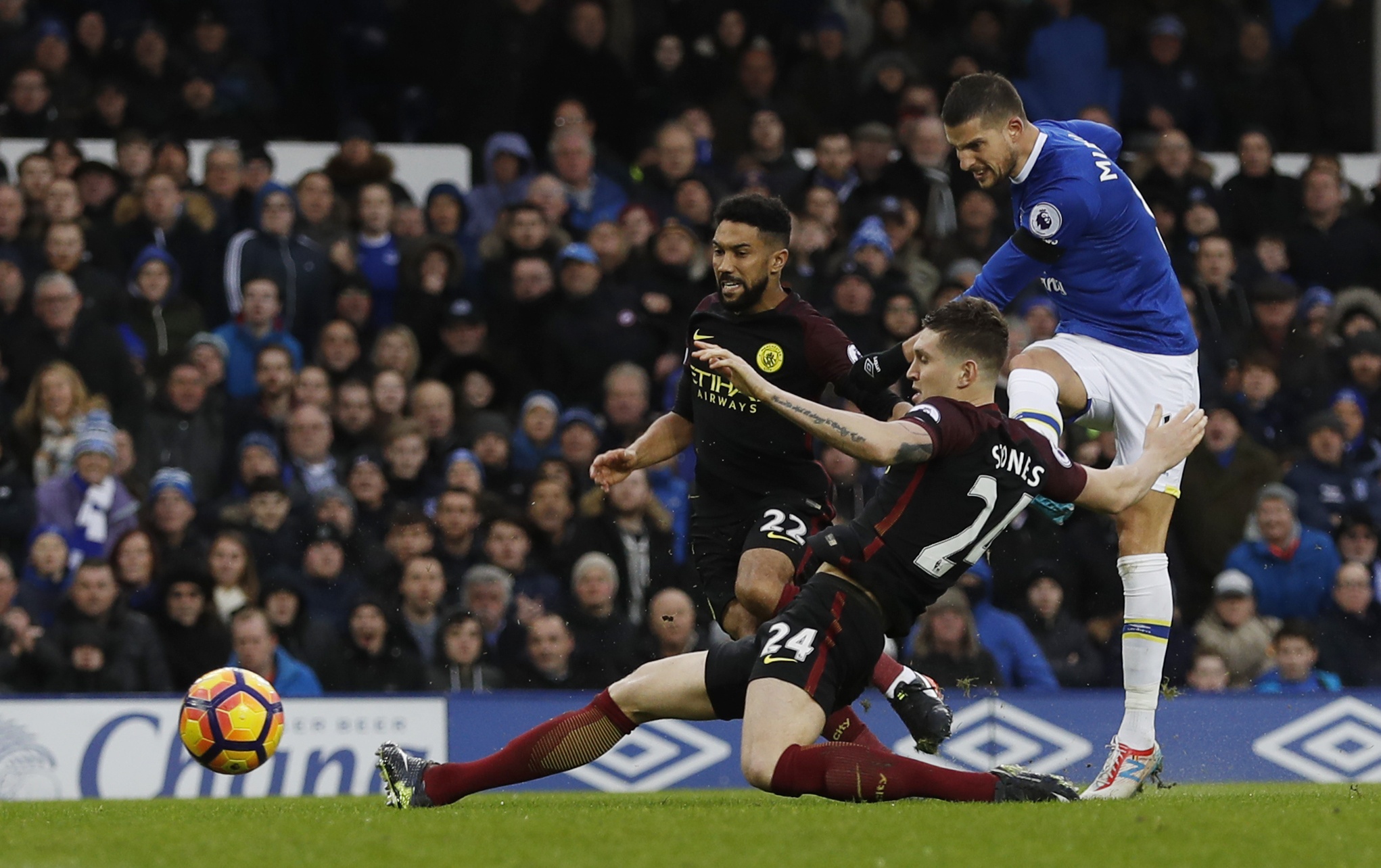 tran Everton vs Man City anh 10