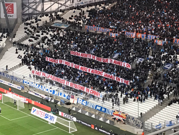 Drogba bị CĐV đội bóng cũ xua đuổi ảnh 1 Drogba bi CDV doi bong cu xua duoi anh 1