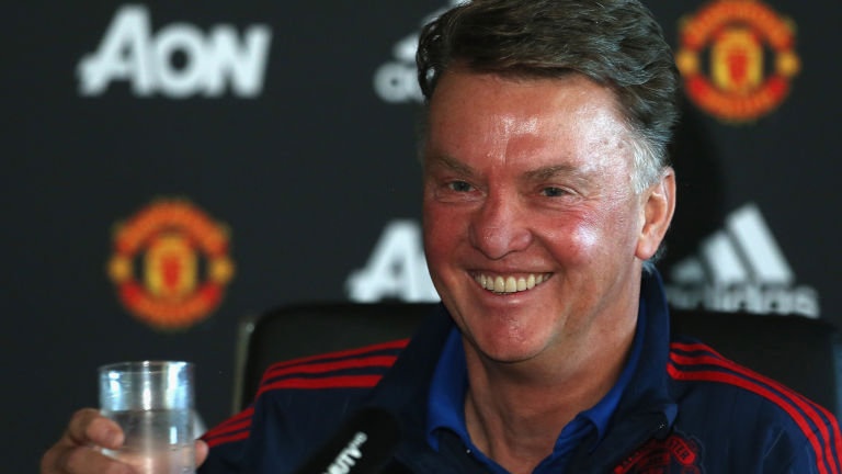 HLV Van Gaal chưa giải nghệ ảnh 1 HLV Van Gaal chua giai nghe anh 1