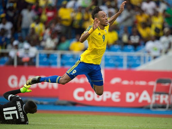 Aubameyang ghi bàn ảnh 2 Aubameyang ghi ban anh 2