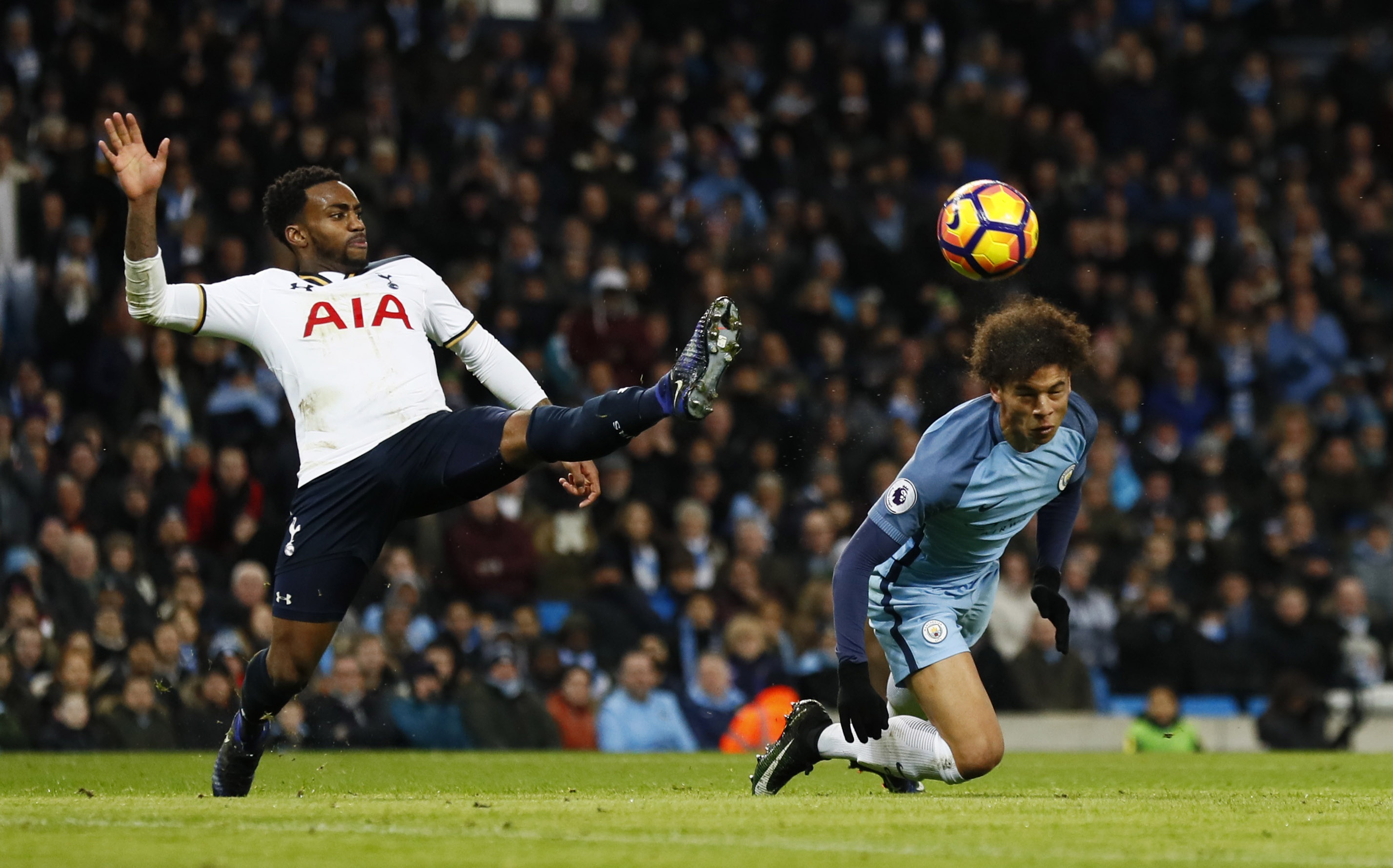 Tran Man City vs Tottenham anh 3