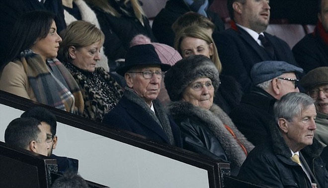 Rooney lap ky luc ghi ban anh 1