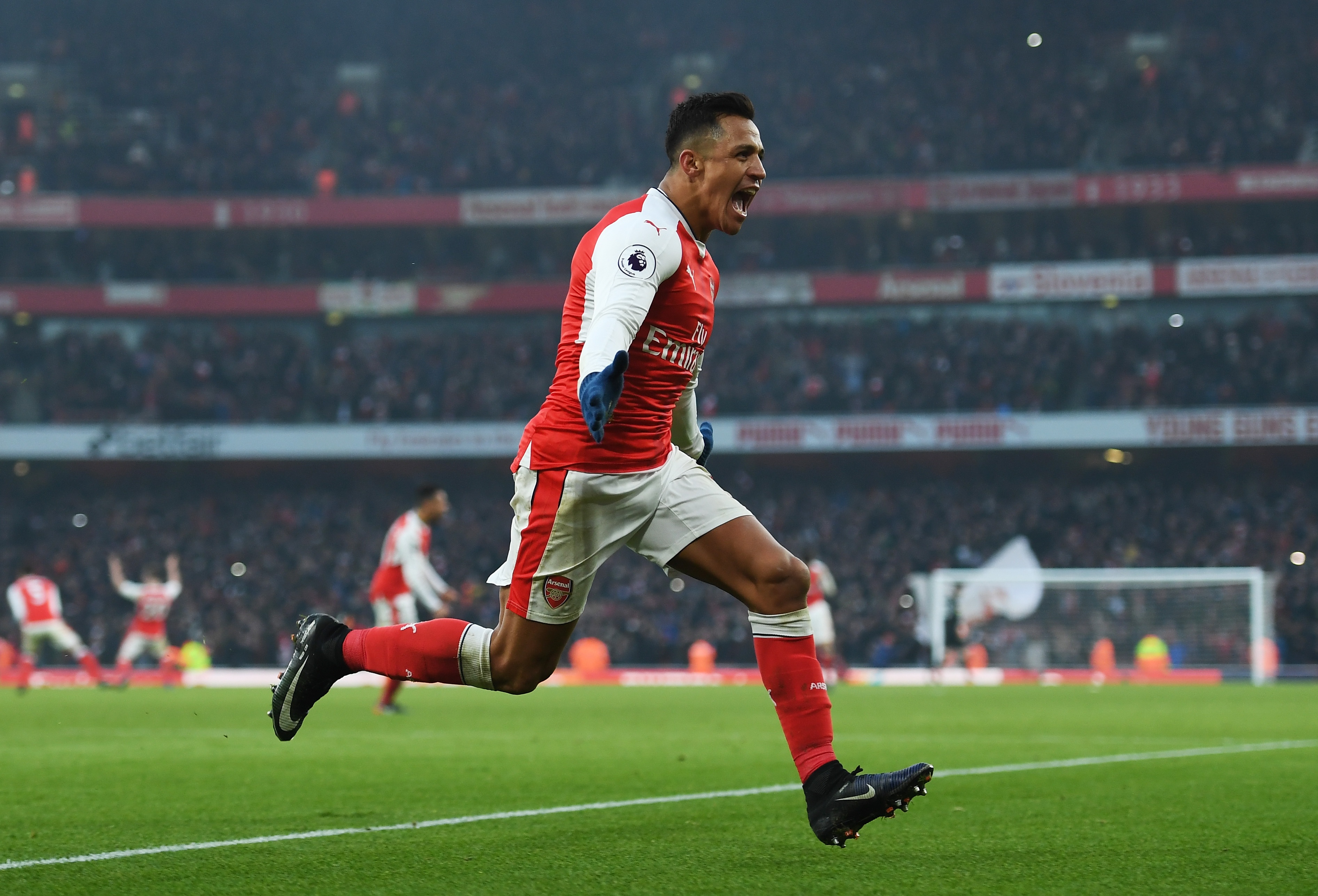 Tran Arsenal vs Burnley anh 14