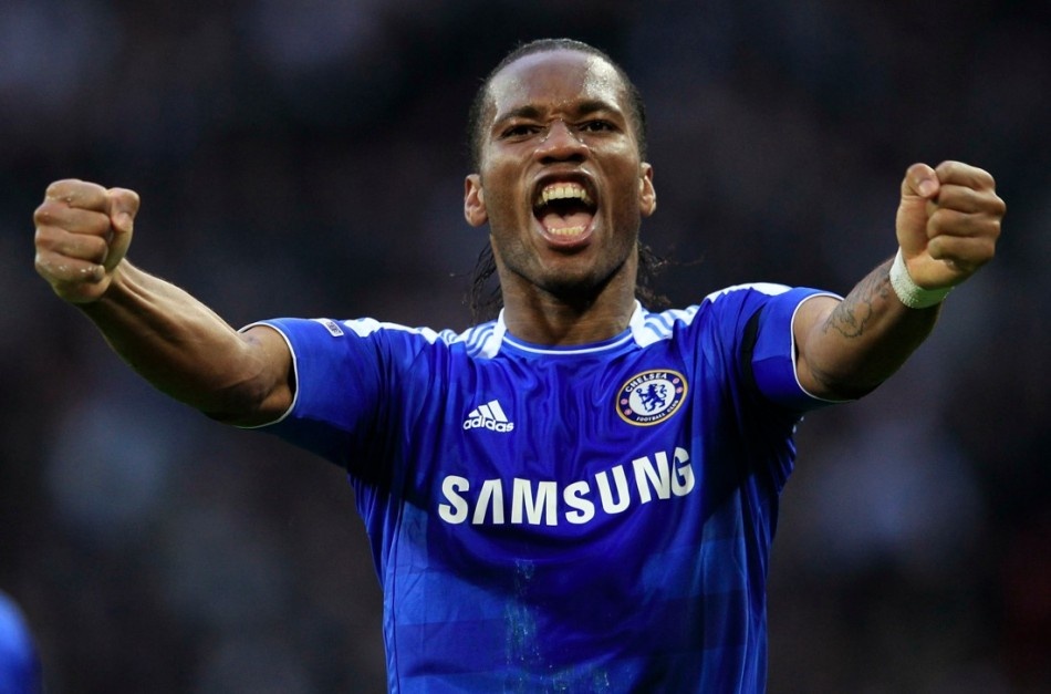 CLB Brazil quyen ru Drogba bang xe boc thep hinh anh