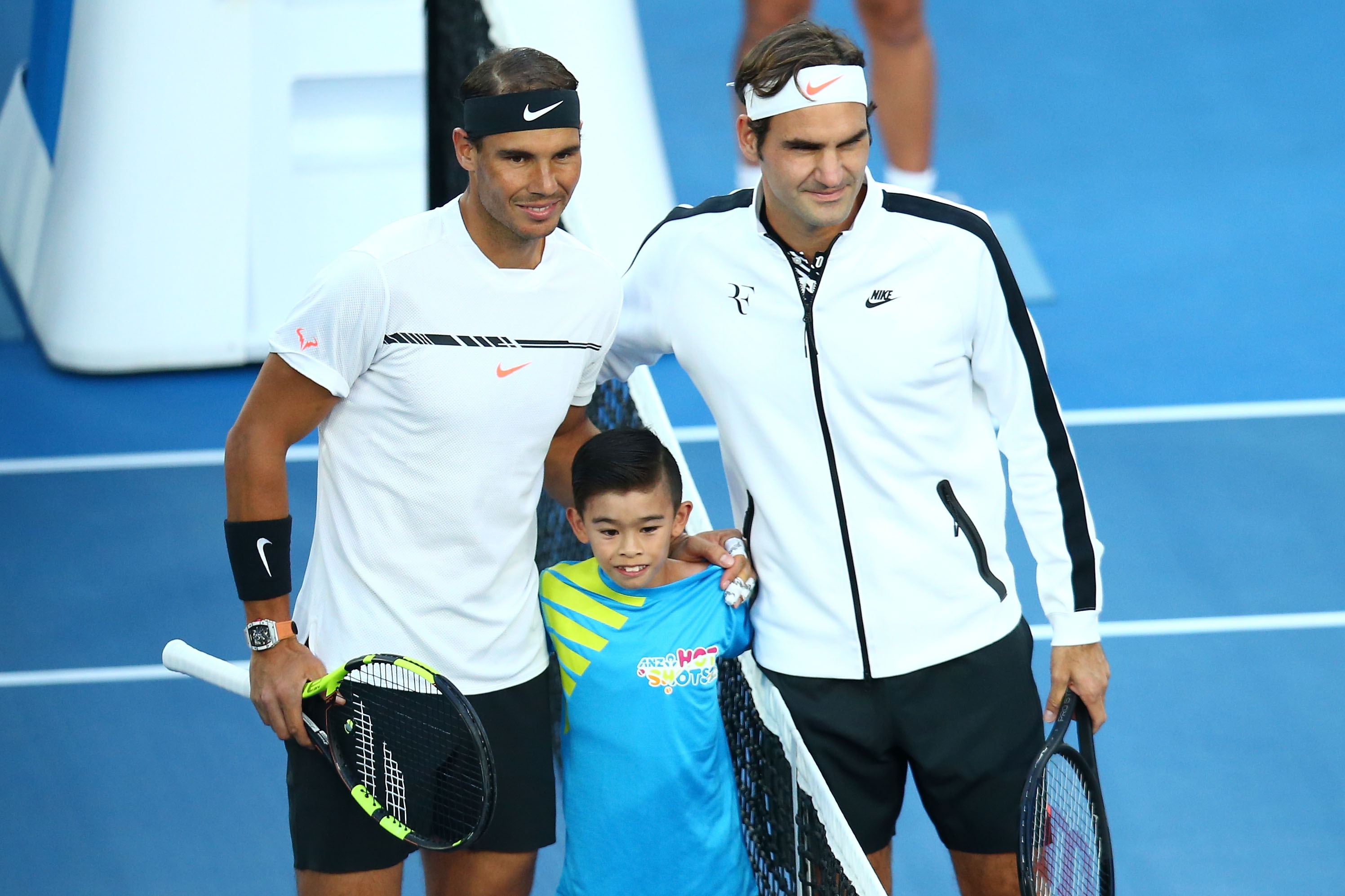 Tran Roger Federer vs Nadal anh 1