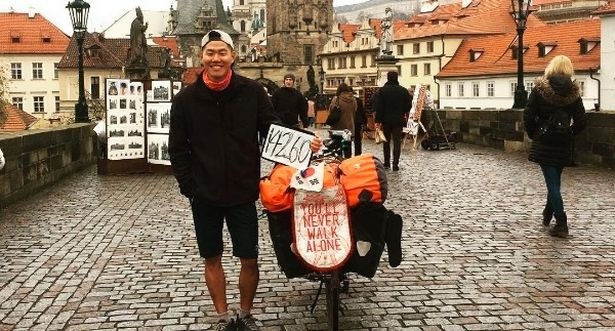 CDV dap xe tu Han Quoc sang Liverpool anh 1