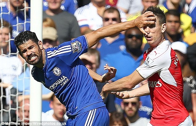 9 buc anh chung to Costa la cai gai trong mat Arsenal hinh anh