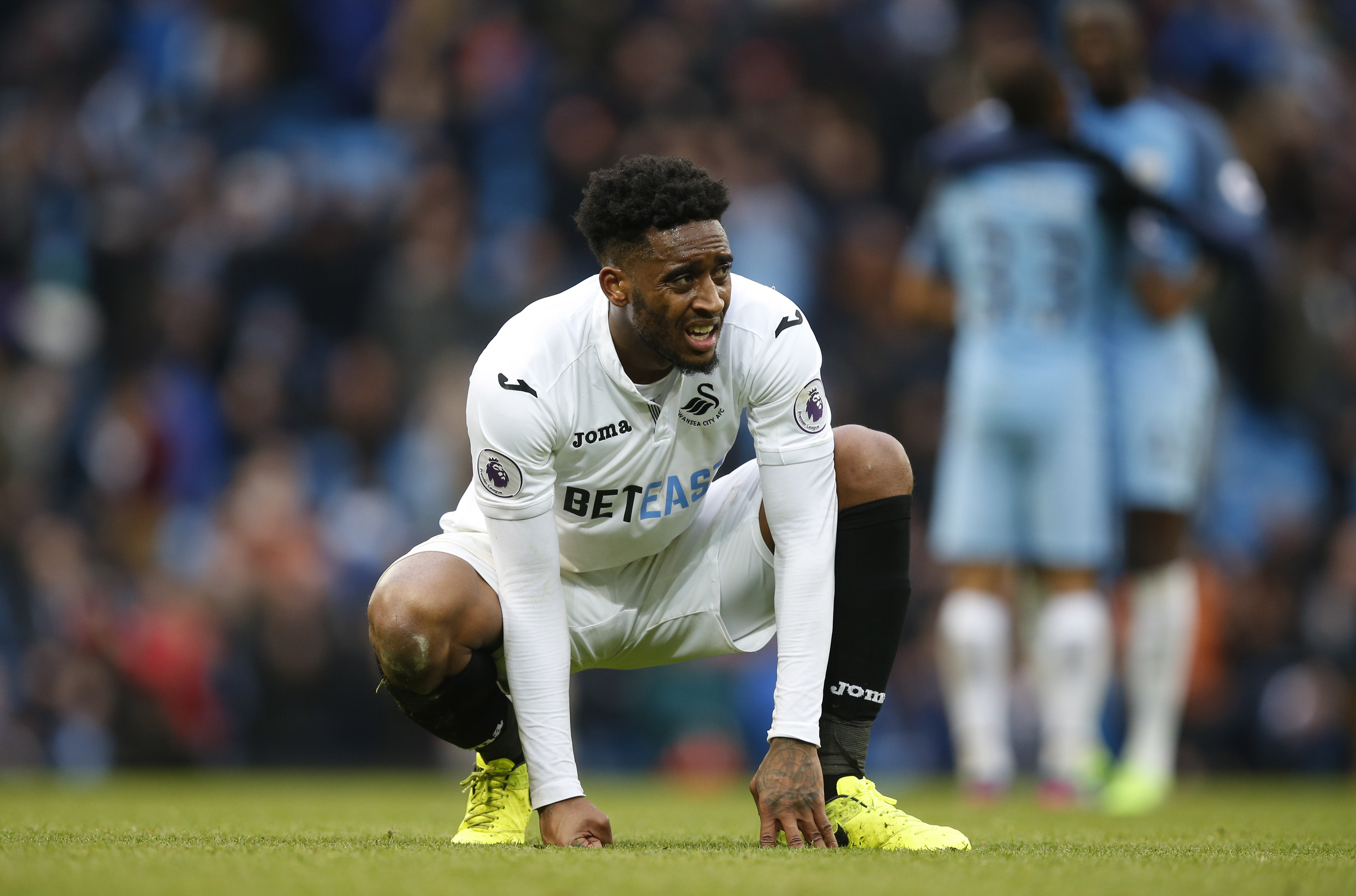 Tran Man City vs Swansea anh 12