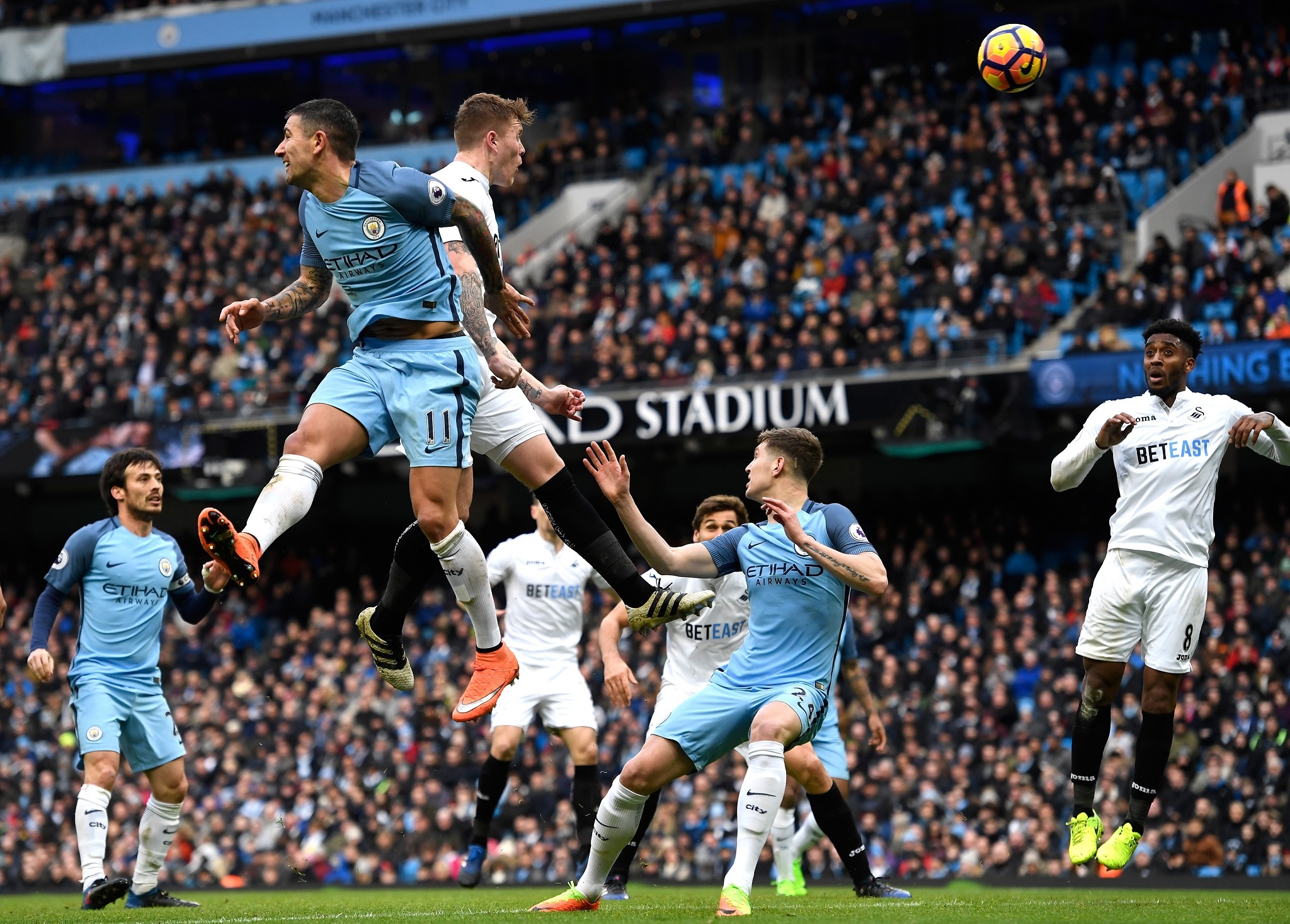 Tran Man City vs Swansea anh 7