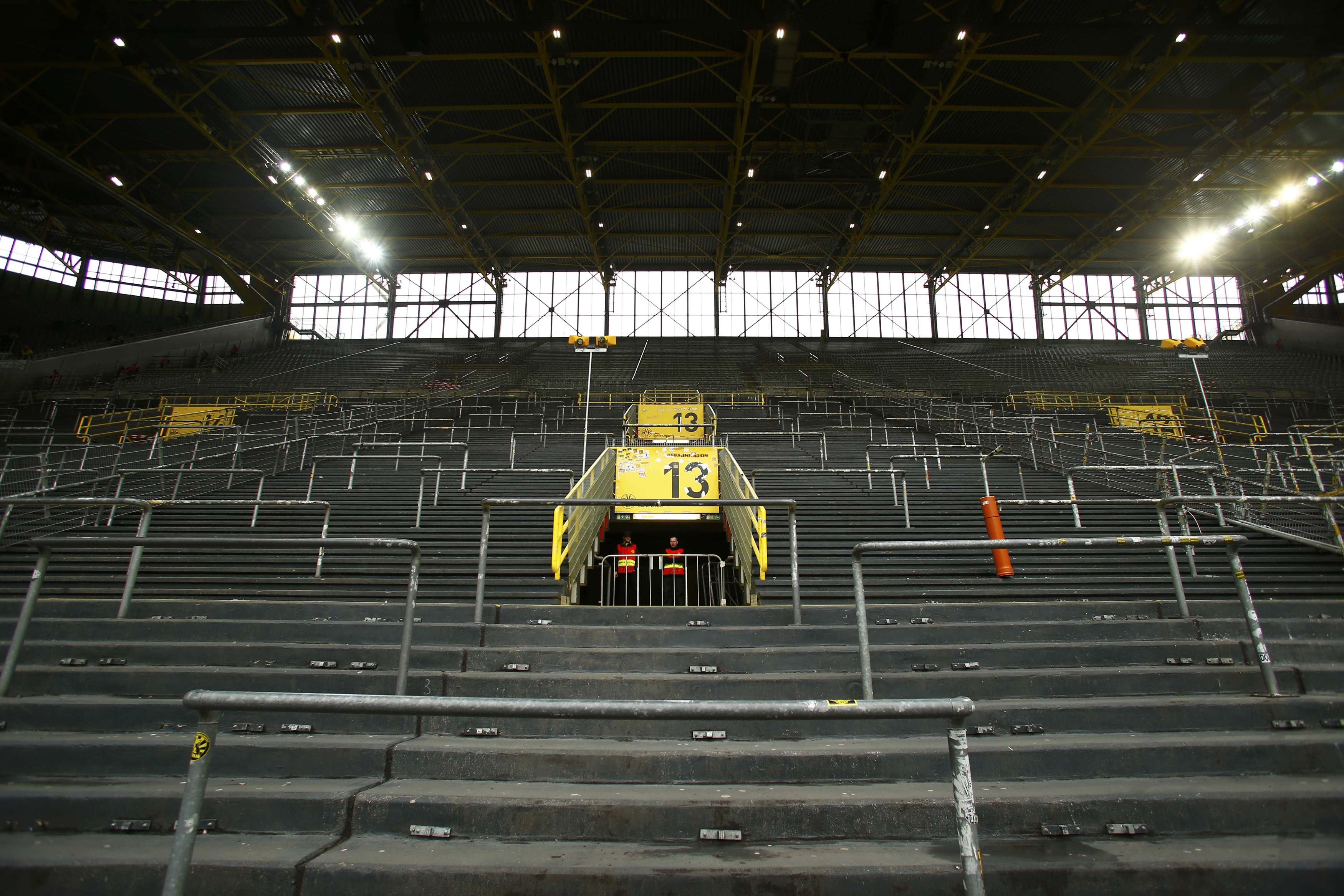 tran Hertha Berlin vs Bayern anh 8