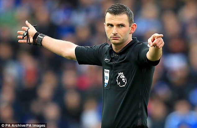 Premier League doi mat con chay mau trong tai gioi hinh anh