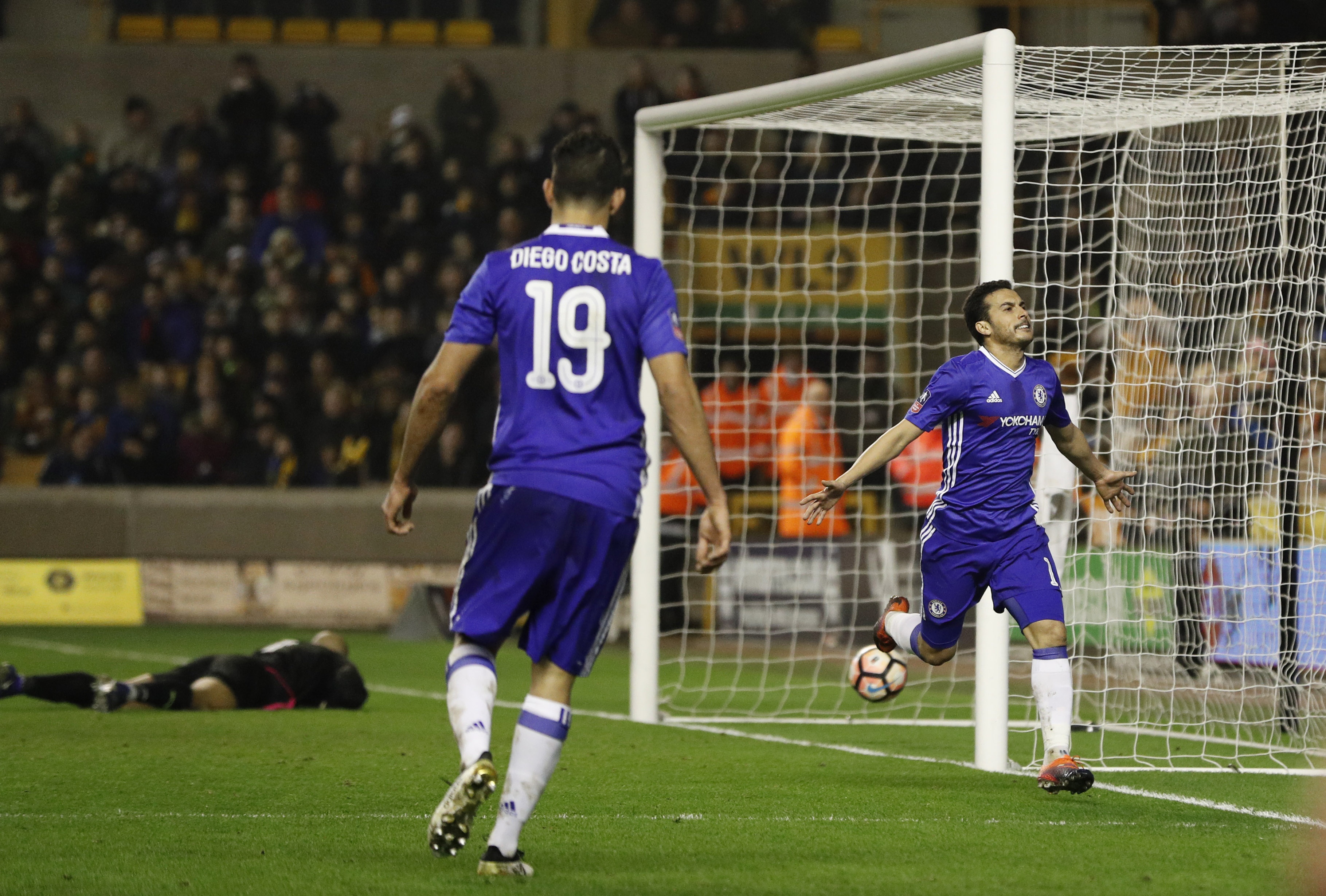 tran Millwall vs Leicester anh 9