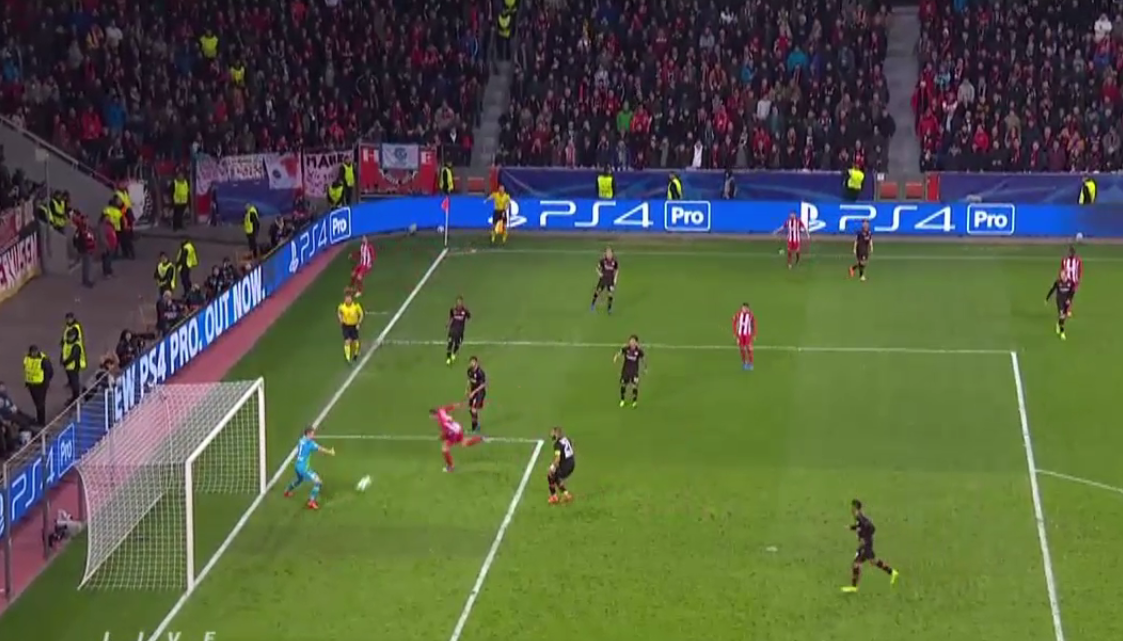 Tran Leverkusen vs Atletico anh 10