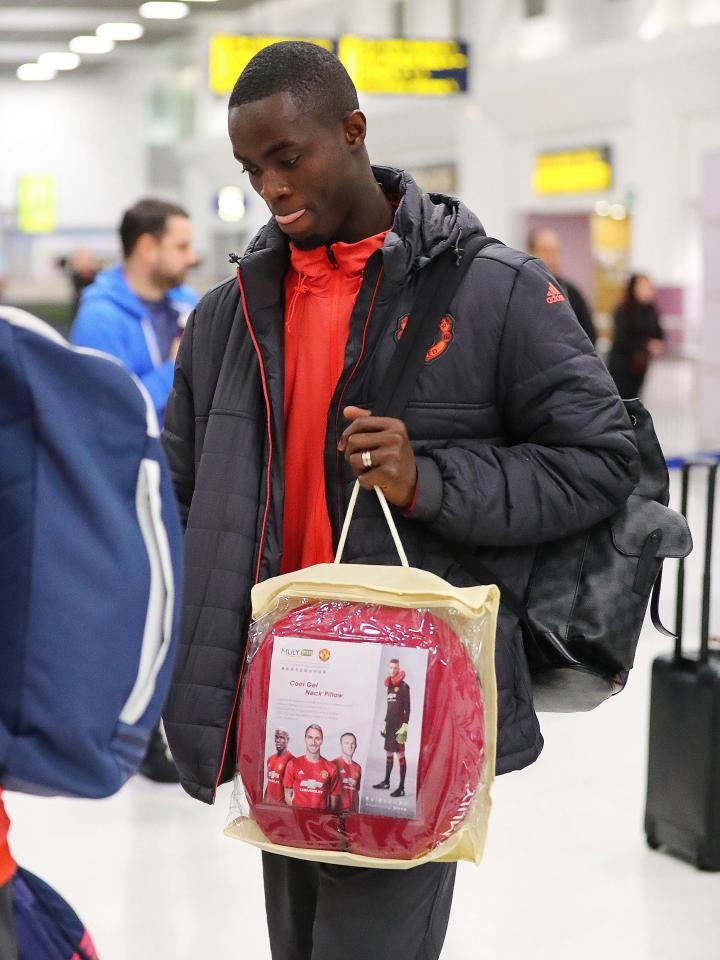 Mourinho tặng quà đặc biệt cho CĐV ảnh 5 Mourinho tang qua dac biet cho CDV anh 5