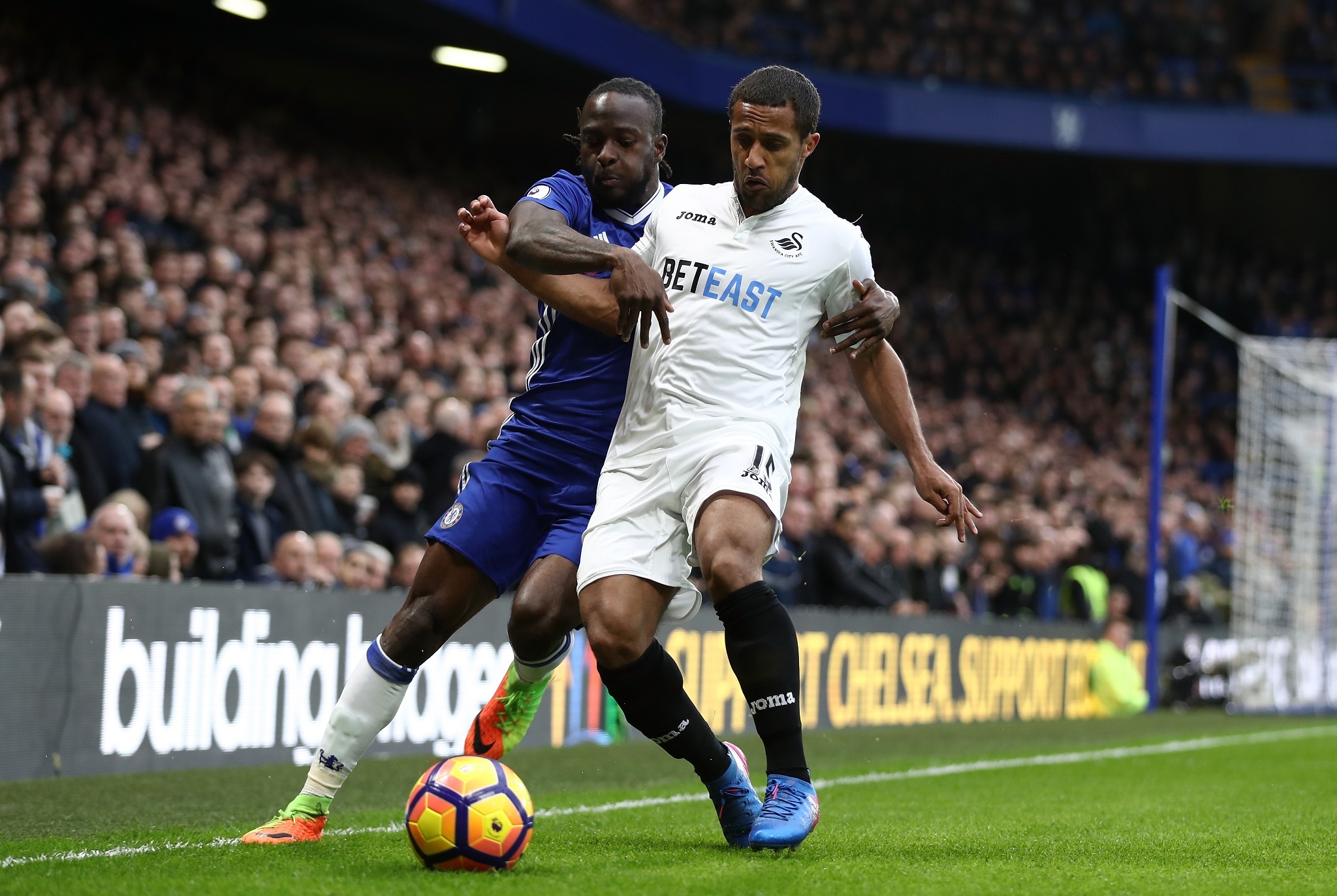 tran Chelsea vs Swansea anh 5