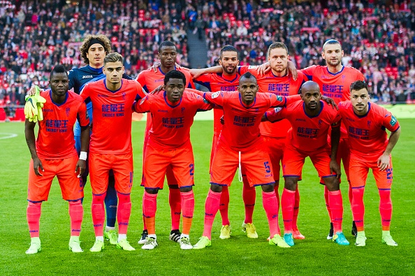 La Liga xuat hien tran cau tuong phan ve quoc tich hinh anh