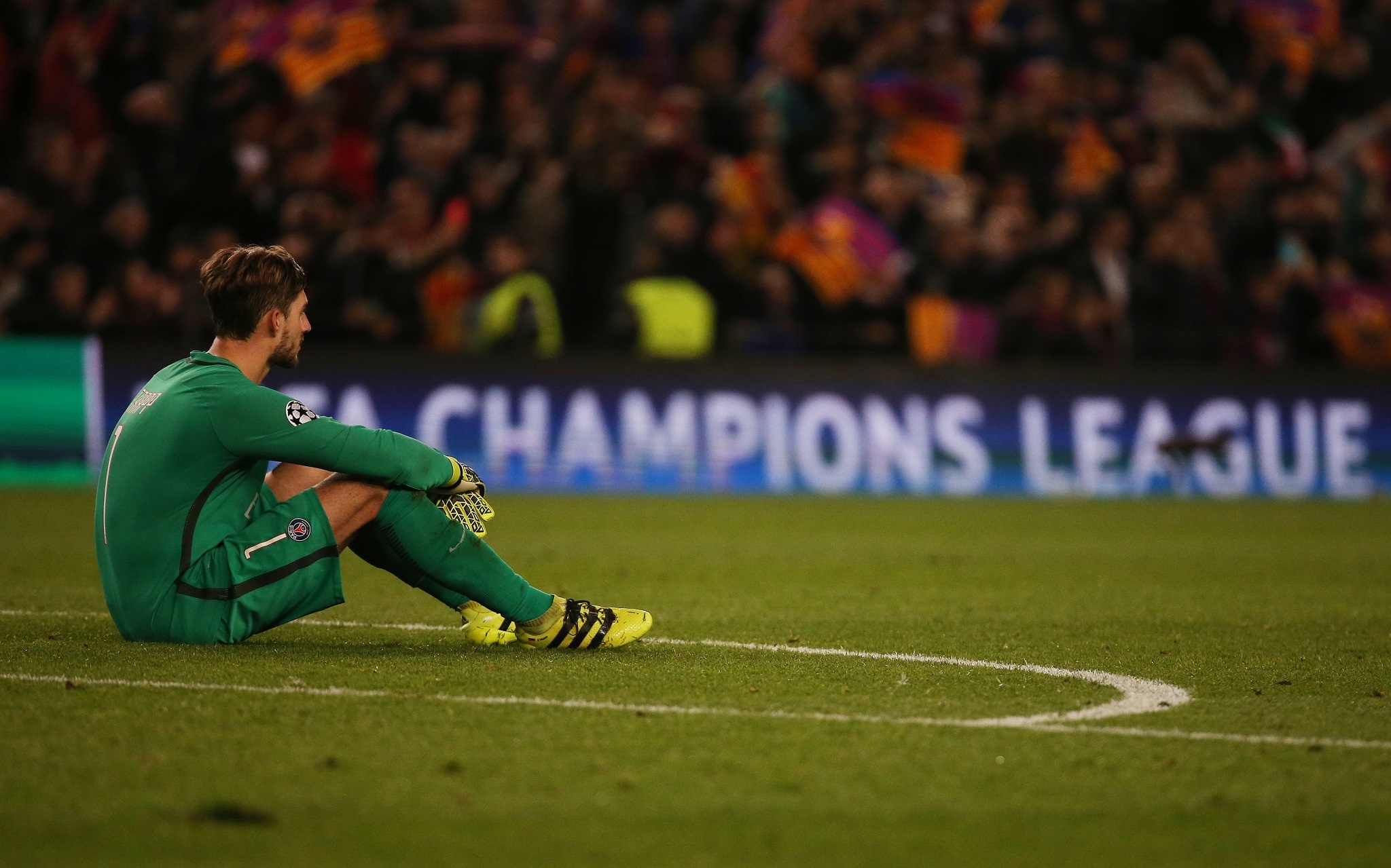 tran Barcelona vs PSG anh 2