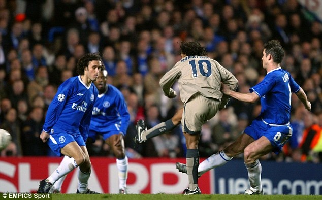 Sieu pham lac hong cua Ronaldinho anh 1